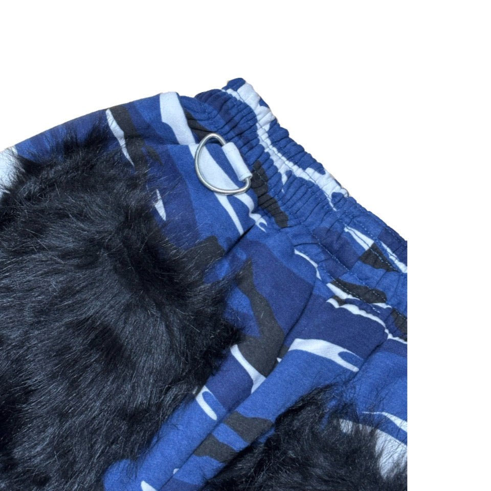 BLUE CAMO FUR POCKET SWEAT PANTS