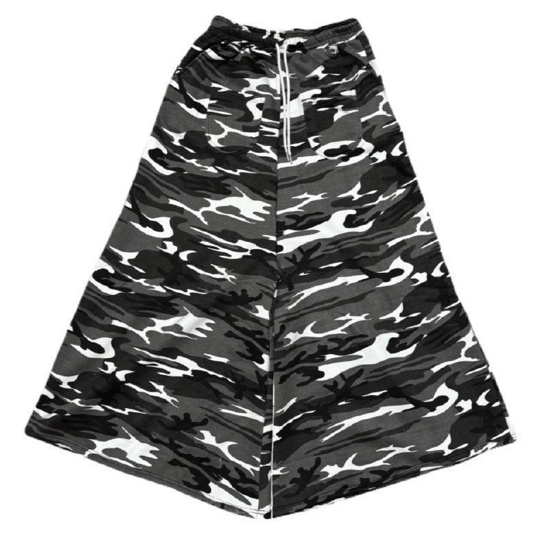 BLACK CAMO FUR POCKET SWEAT PANTS